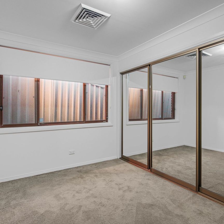 RENOVATED FAMILY HOME! - Photo 1