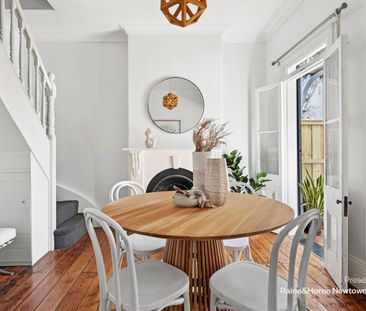 Character and convenience - Photo 3