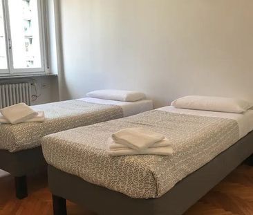 Via Pisanello, Milan, Lombardy 20146 - Photo 3