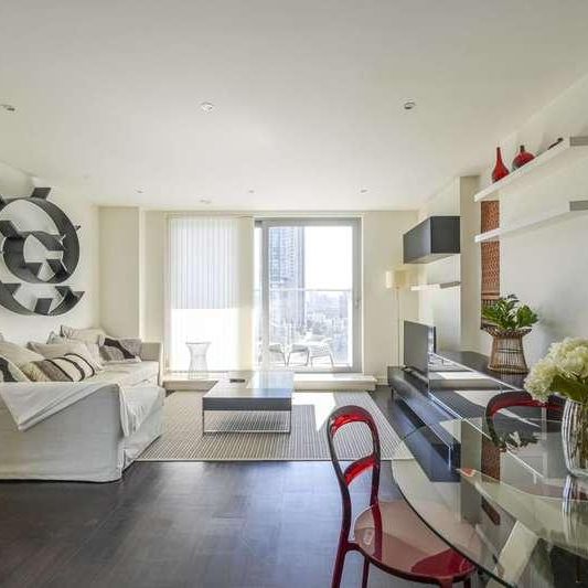 Pan Peninsula, Canary Wharf, E14 - Photo 1