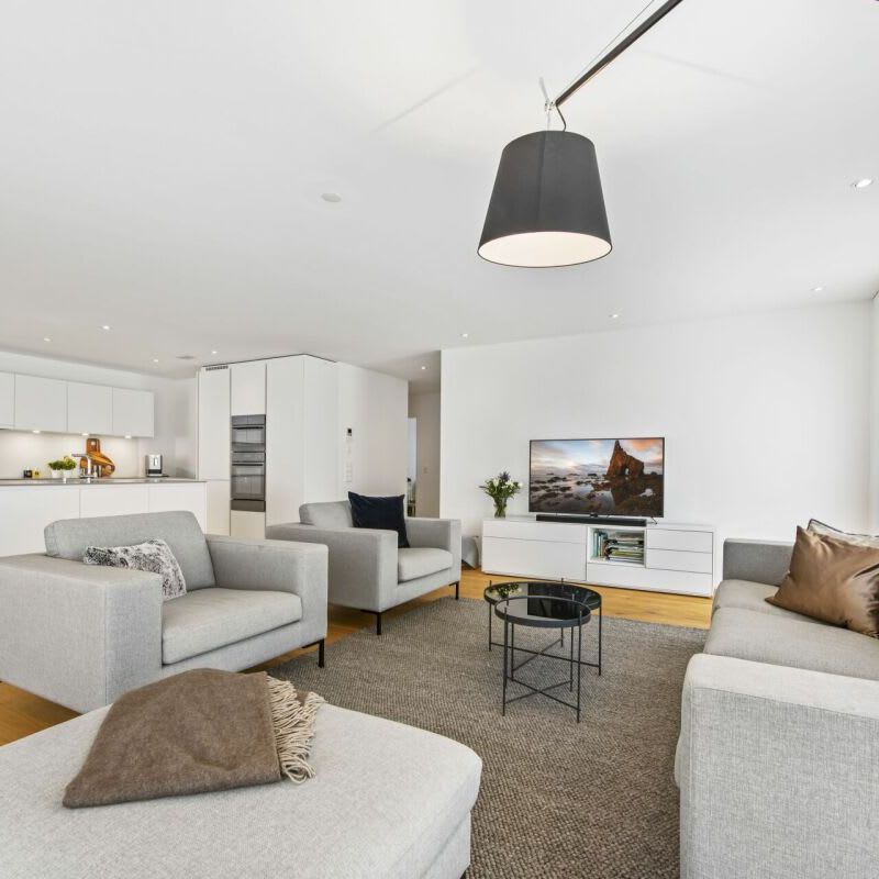 4.5 Zimmer, 142 m², EG - Foto 1