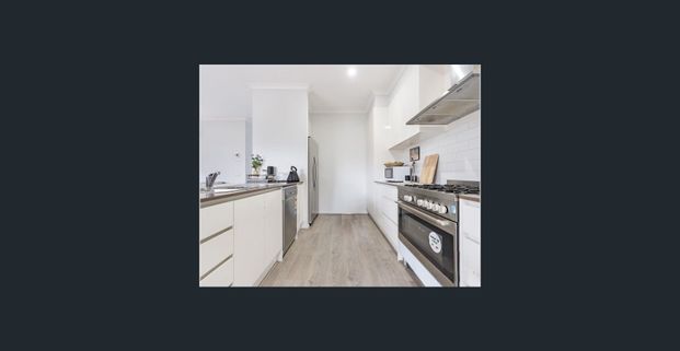 Easy Living!! - Photo 1