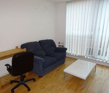 1 bedroom apartment to rent - Photo 2