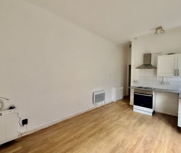 London Road - Photo 2