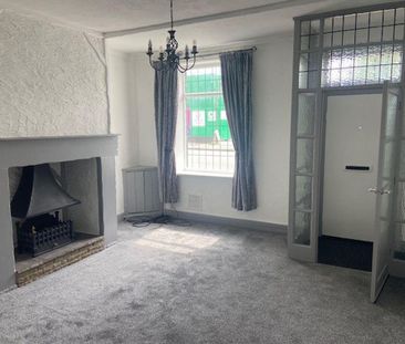 2 bedroom terraced house to rent - Photo 2
