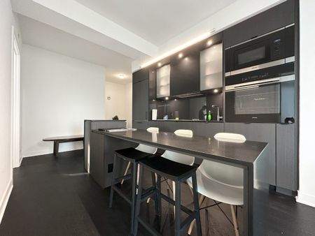 For Lease - 11 Yorkville Avenue Unit# 2012, Toronto, Ontario - Photo 4