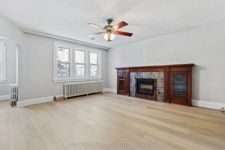 95 Hillsdale Avenue E #Upper - Photo 3