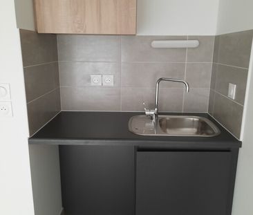 Location Appartement 2 pièces 38m² BAILLARGUES 34670 - Photo 2