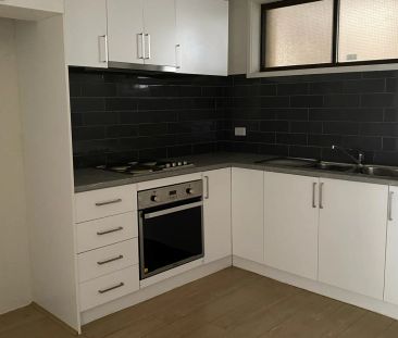 Unit 12/9-13 Ashted Road, Box Hill. - Photo 3