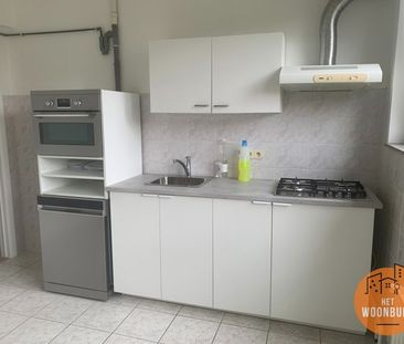 Appartement te huur in Anderlecht - Photo 1