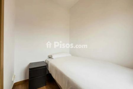 Piso en alquiler en Carrer Nou de la Rambla, cerca de Carrer de les Tàpies - Foto 3