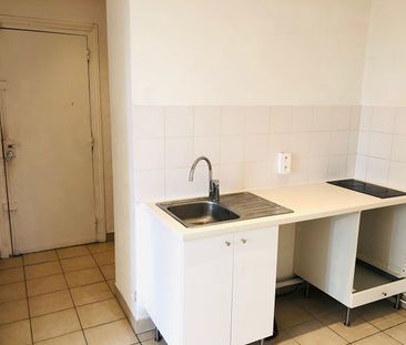 Location Appartement 4 pièces 60m² - Photo 1