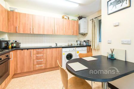 1 bedroom flat to rent - Photo 2