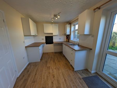 Cross Street, Leiston, IP16 - Photo 2