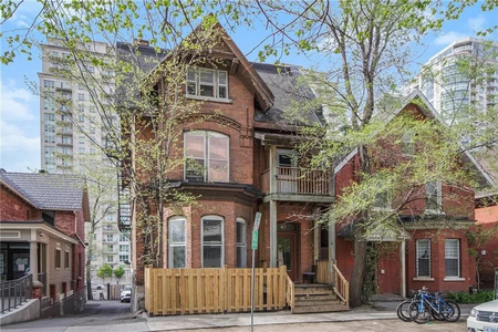 67 Daly Avenue - Photo 3