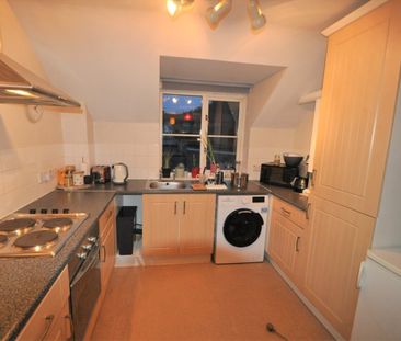 1 bedroom Apartment - MAIDENSFIELD, WELWYN GARDEN CITY - Photo 3