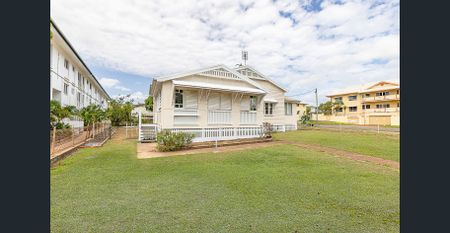 Waterfront Views!! - Photo 4