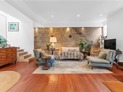 Kersley Mews, SW11 - Photo 1