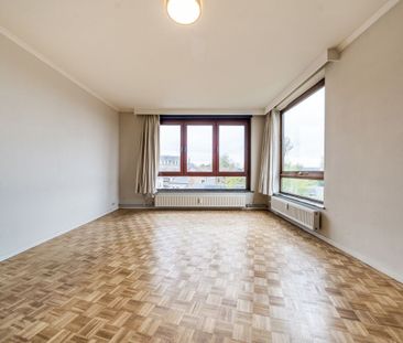 Appartement te huur in Nivelles voor € 1.000 met 2 slaapkamers - Photo 1