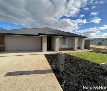 34 Gatley Circuit, Evanston South, SA 5116 - Photo 5