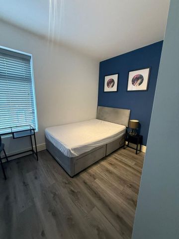 1 bedroom in a house share to rent - Photo 3