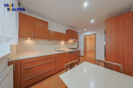 Pronájem, byt 2+1, Hranice, ul. Nádražní - Photo 4