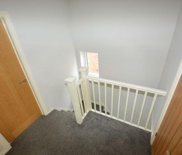 3 bedroom semi-detached house to rent - Photo 5