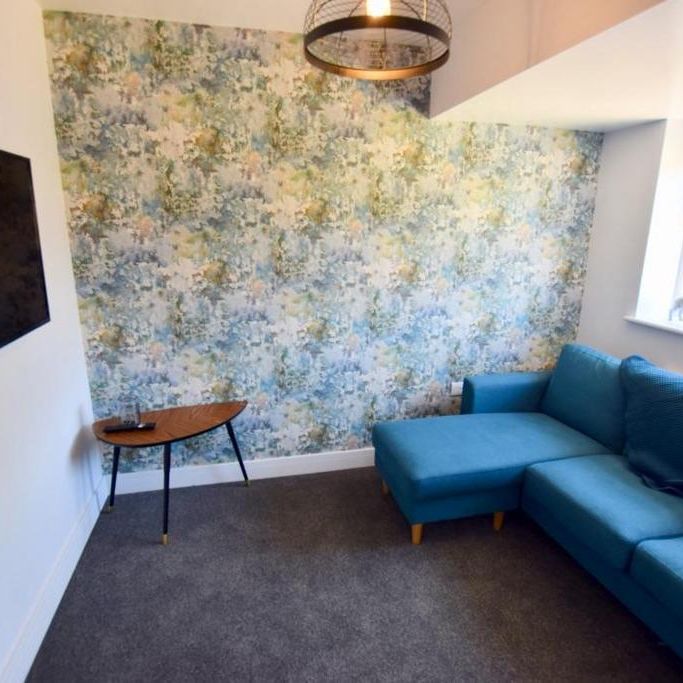 House share to rent - Photo 1