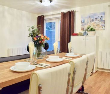 1 Bed Flat, Undine Road, E14 - Photo 3