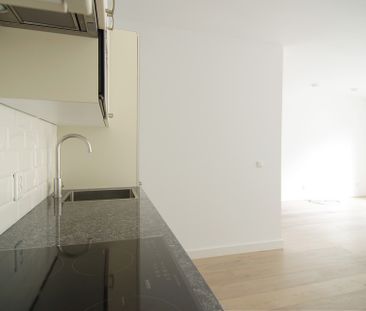 Suze Robertsonstraat, 1062 BT, Amsterdam - Photo 1