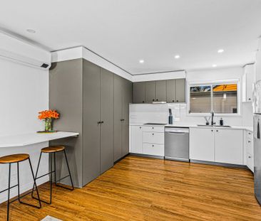 Modern Family Home in Convenient Menai Location - Photo 5