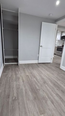 For Lease - 181 North Service Road Unit# L-1, Oakville, Ontario - Photo 4