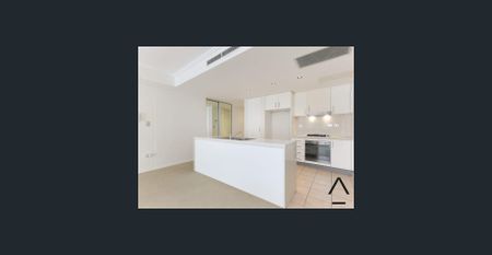 Modern Apartment in Prime Location - Photo 2