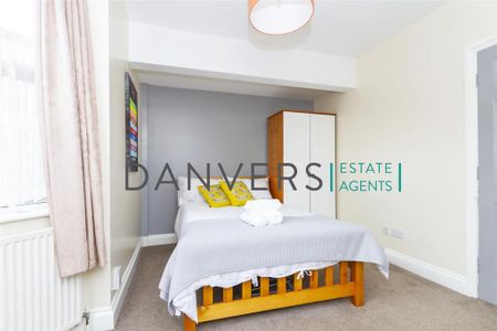 3 bedroom end of terrace house to rent - Photo 3