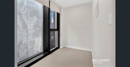 NORTH FACING BEAUTY AT ARDEN PARK – FURNISHED - Photo 4