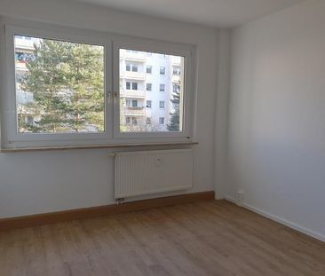 Kleine Zweiraumwohnung mit Balkon! - Photo 3