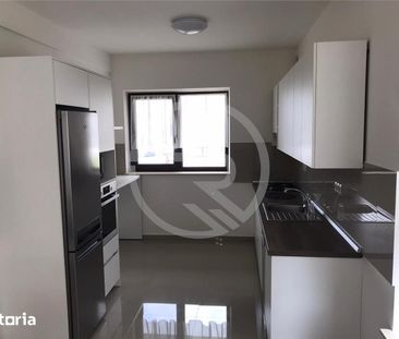 Casa tip duplex,D+P+ET,situat in cartierul Europa! - Fotografie 6