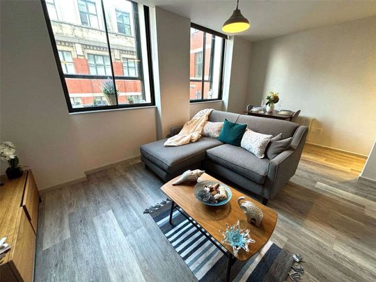 Fully Furnished One Double Bedroom Apartments at the Uncle Development, located in a prime M1 location. AVAILABLE NOW! - Photo 1