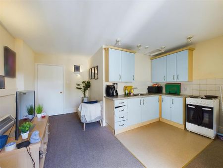 1 bedroom flat to rent - Photo 4