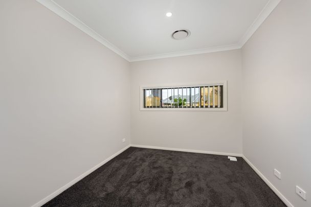 Stylish and Spacious Family Home​ - Photo 1