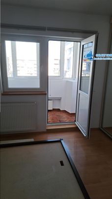 Inchiriere apartament 3 camere decomandat OCTAVIAN GOGA / NERVA TRAIAN - Fotografie 1