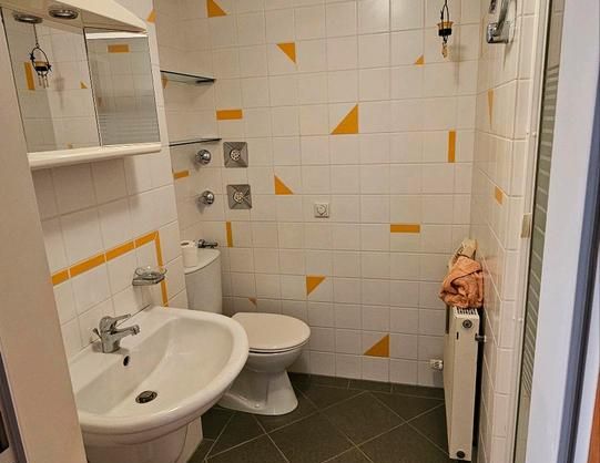 Lichtdurchflutete 3,5 Zimmer Dachgeschosswohnung - Foto 1