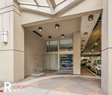 Condo in Downtown Vancouver, BC - Photo 6