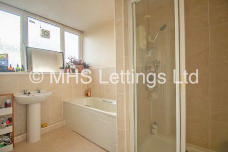 Flat D, Regent Lodge, Leeds, LS6 2DZ - Photo 3