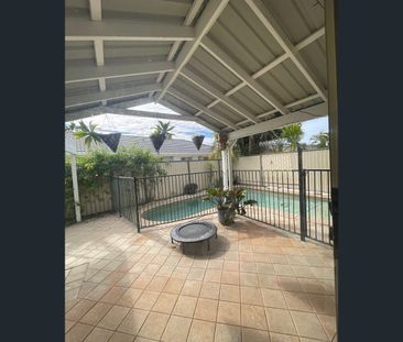9 Monarch Place, Burleigh Waters, Qld 4220 - Photo 3