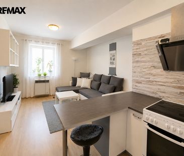 Pronájem bytu 2+kk 37 m² - Photo 1