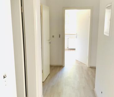 Erdgeschoss mit Balkon - Photo 3