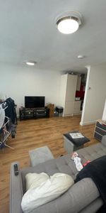 346 Park Road - Modern 2 Bed Flat Loughborough - Photo 3