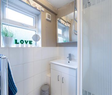 3 bed semi-detached house to rent in Henry Square, Newcastle Upon T... - Photo 3