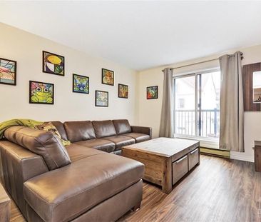 For Lease - 206 GUIGUES Avenue, Lower Town - Sandy Hill, Ontario - Photo 1